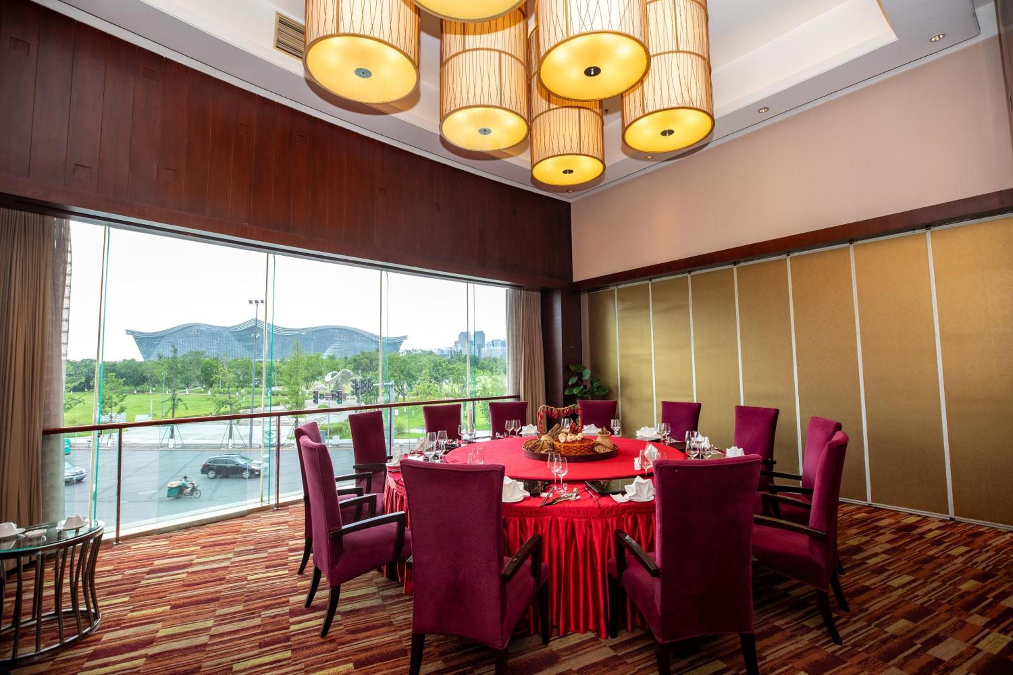 Holiday Inn Chengdu Century City-Easttower Exterior foto